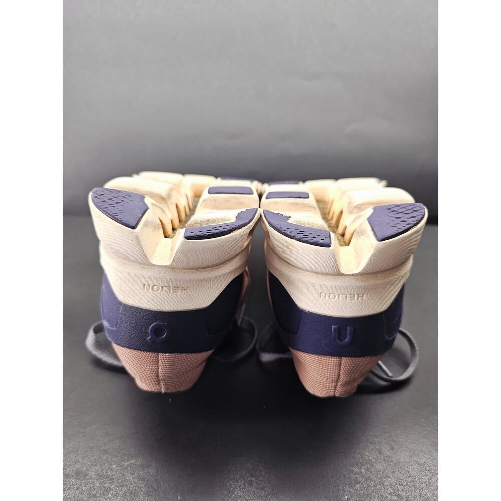 Oncloud Women 9.5 Comfy footwear - Picture 9 of 10